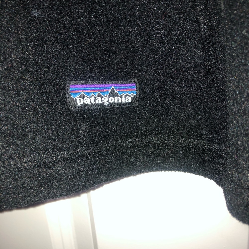 PATAGONIA black quarter zip